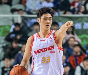 盘口-王浩然全场16中10，三分8中4得到24分3篮板3助攻1盖帽